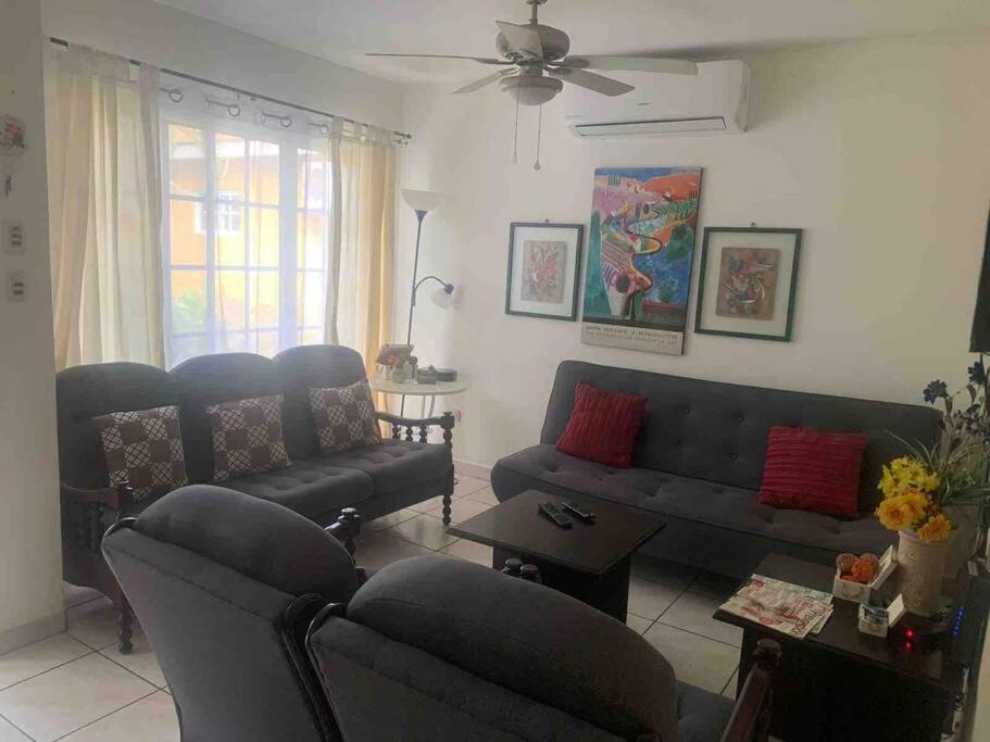 Villa De Ali In Palma Real La Ceiba Exteriér fotografie