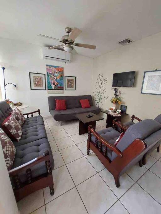 Villa De Ali In Palma Real La Ceiba Exteriér fotografie